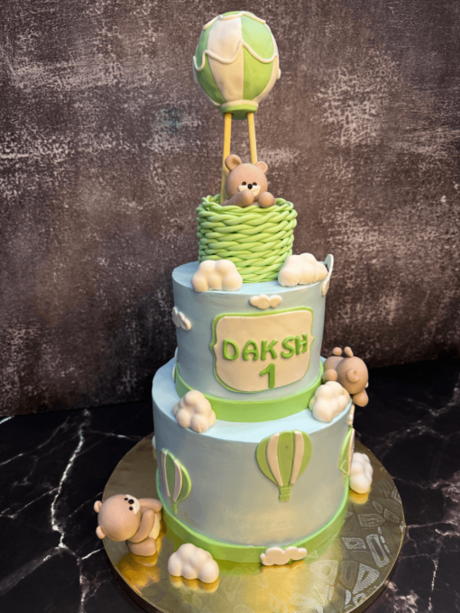 Hot air teddy theme cake