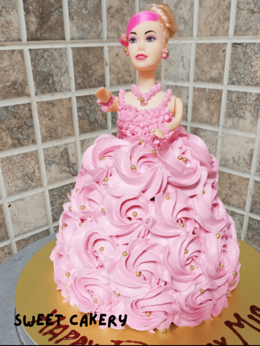 Doll theme cake
