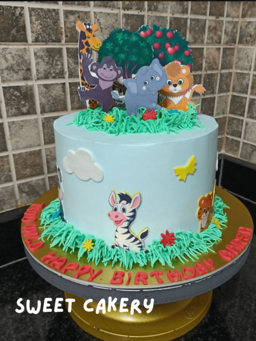 Jungle theme cake