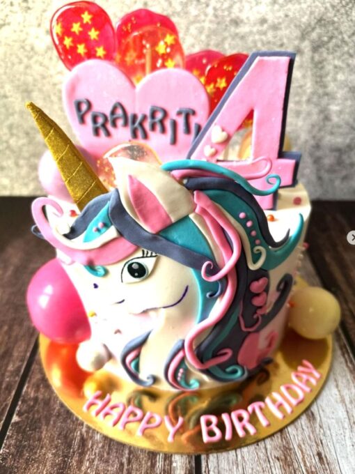 3D Unicorn theme cake